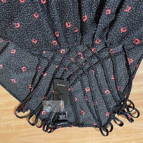 Torrid Floral Black Orange Floral Size 0 Large Strappy Neck Georgette Tank Cami - Picture 4 of 7